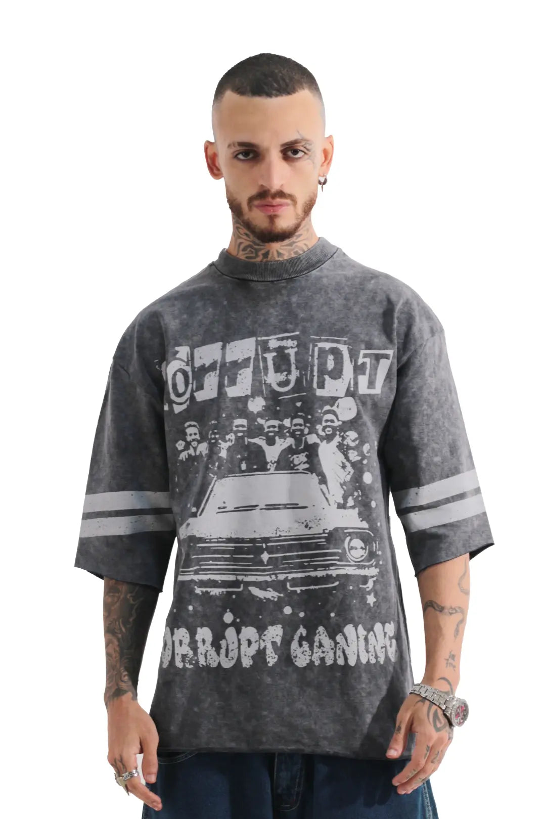 GRAPHIC PRINT CORRUPT T-SHIRT