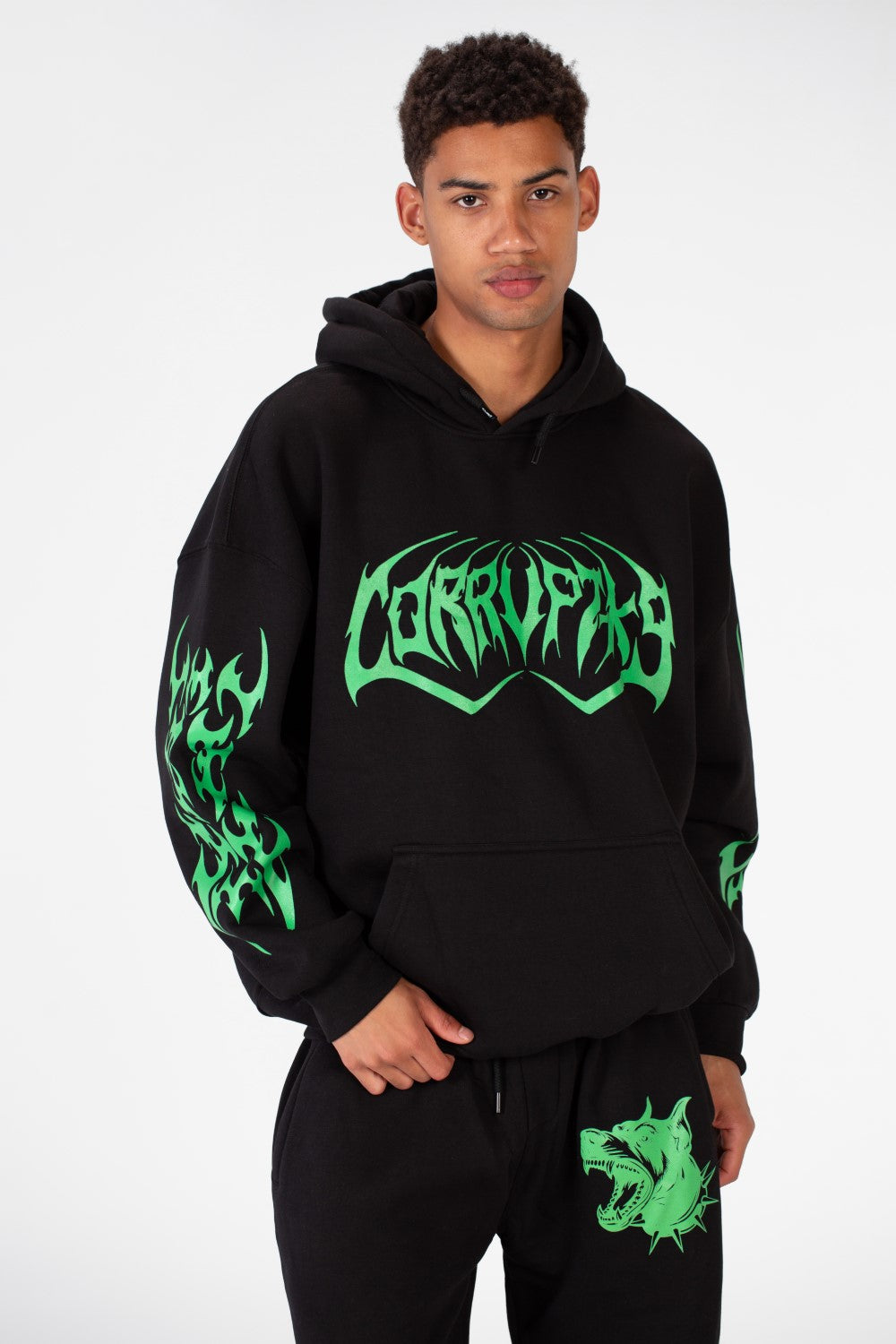 HOODED PRINTED SWEATSHIRT