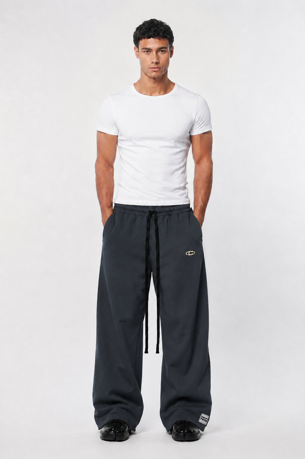 WIDE LEG FLEECE OFF GRID SWEATPANTS WITH DRAWSTRING