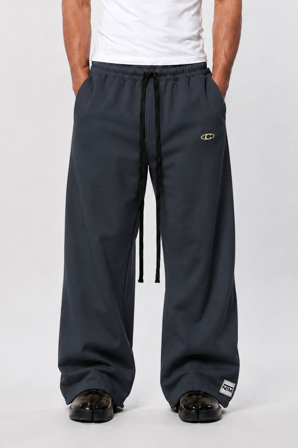WIDE LEG FLEECE OFF GRID SWEATPANTS WITH DRAWSTRING