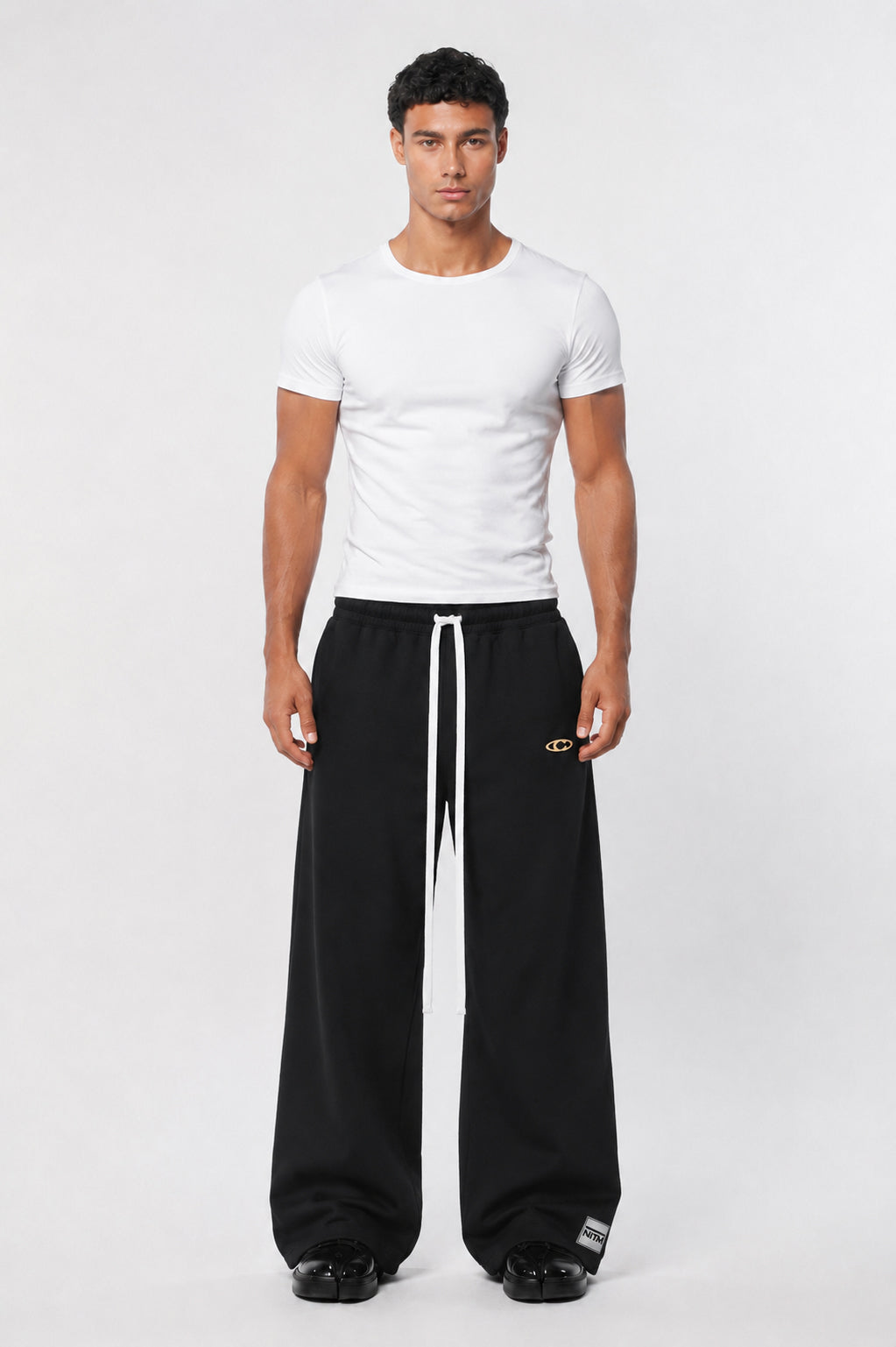 WIDE LEG FLEECE OFF GRID SWEATPANTS WITH DRAWSTRING