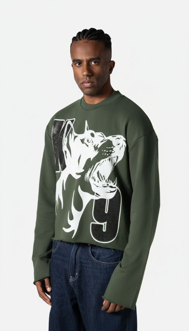 RHINESTONE DOGY &amp; LOGOS PRINT CORRUPT CROPPED SWEATSHIRT