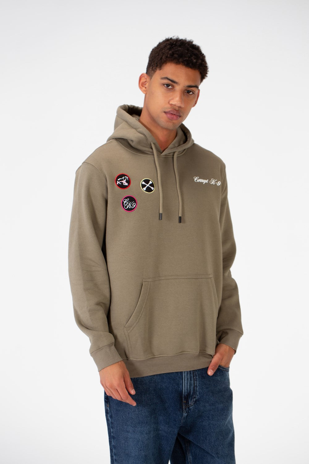 KANGAROO POCKET HOOD SWEATSHIRT